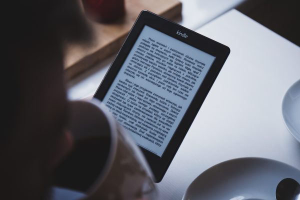 Come leggere eBook con font embedded sul Kindle